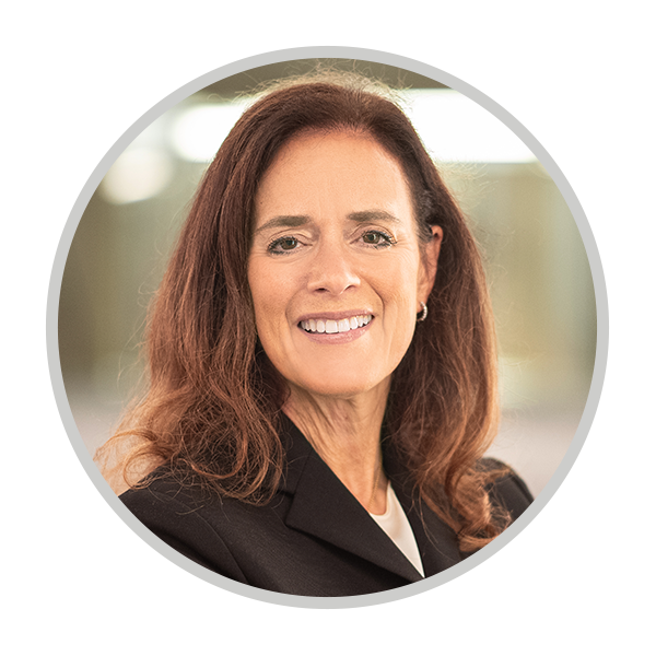 Lynn Garbee headshot” class=
